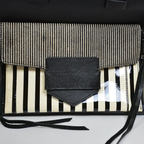 REBECCA MINKOFF COPENHAGEN BLACK/ WHITE PEBBLED LEATHER TOTE - Picture 5 of 16